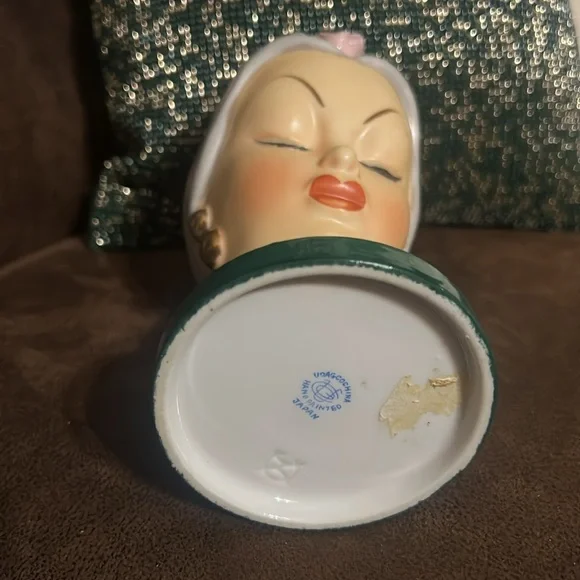 Vintage uoagco porcelain lady head vase/planter - Picture 3 of 8